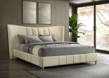Evelyn Ivory Upholstered Eastern King Panel Platform Bed