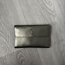 GUESS Leather Clutch Wallet – Metallic Green / Size Medium