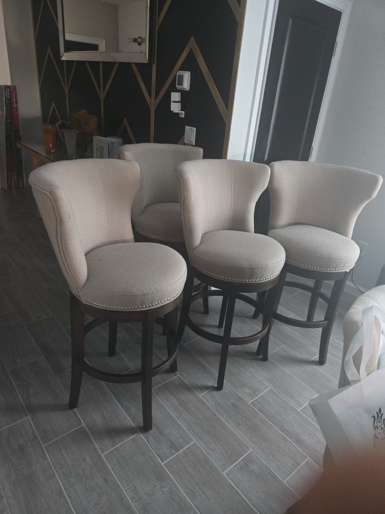 BAR stool