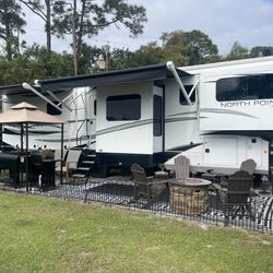 2022 Jayco North Point