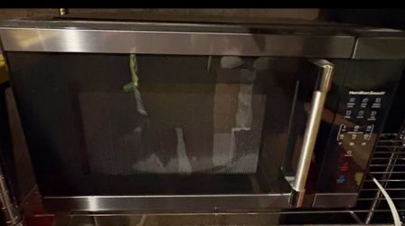 Hamilton Beach 1000 Watts Microwave
