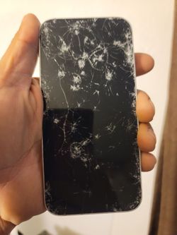 Iphone 16e for parts
