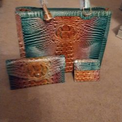 ANIMAL PRINT POCKETBOOK