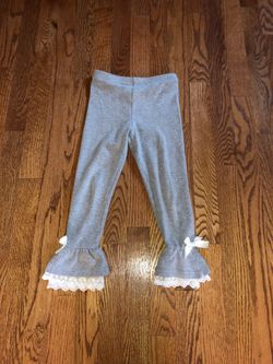 Mae.Li Rose girls leggings size 5-6 great condition