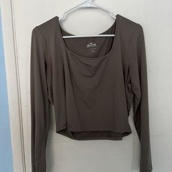 hollister top