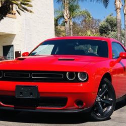 2015 Dodge Challenger 