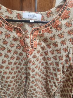 Blouse 👚 From India  New  Size Medium 