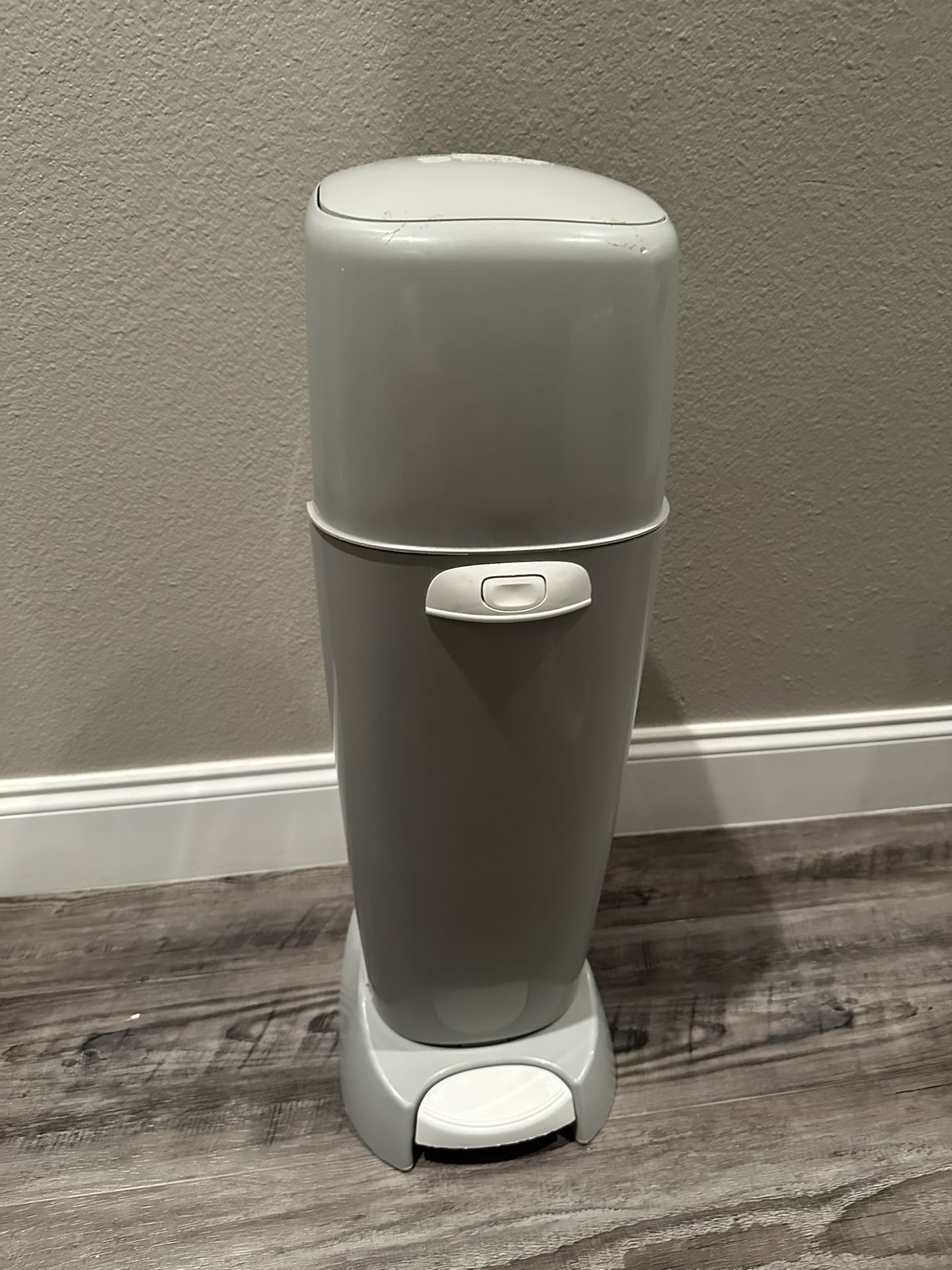 Gray Diaper Genie With Refill