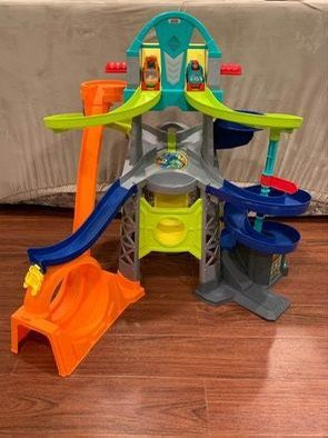 Fisher-Price Launch And Loop Raceway
