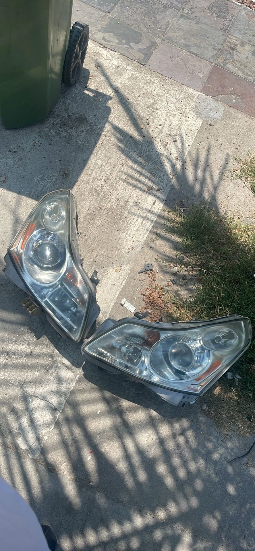 G35 Stock Headlights