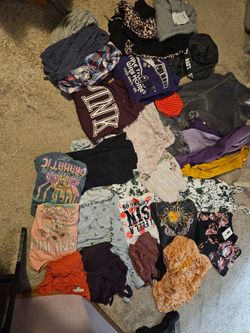 Lot of women's clothes