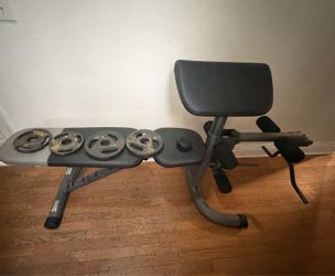 Adjustable Weight Bench with Weight Plates