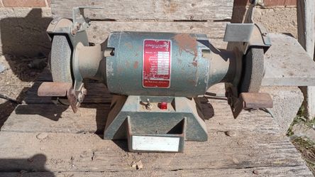 Challenger by Wilton Bench Grinder