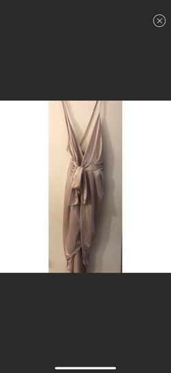 Cute night out dress or party dress brand new never worn asking 45 pay 65 obo size L