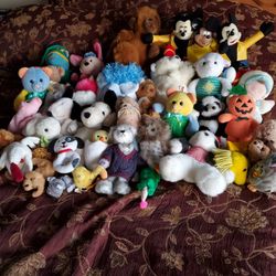 almost 50 stuff animals and toys all for one cheap price