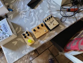 Guitar pedals