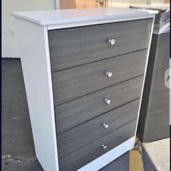 DRESSER 5 DRAWERS