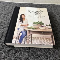 Magnolia Table: A Collection of Recipes for Gathering