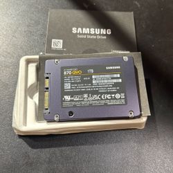 Samsung 870 QVO 1tb Solid State Drive 
