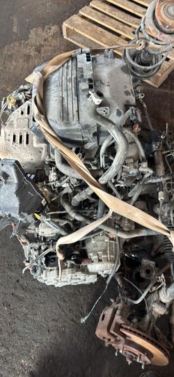 Engine and transmission for Toyota RAV4