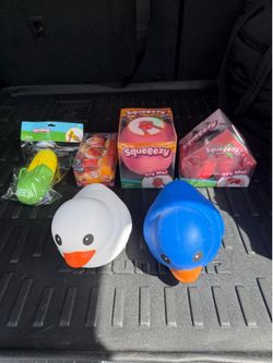 🔥🔥Sunny Days Squeeezy Stress Toys🔥🔥