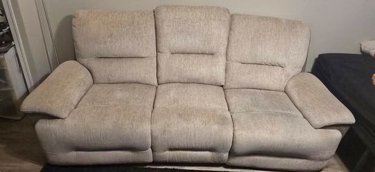 3-Seat electric reclining couch with USB-A charging ports and cupholders