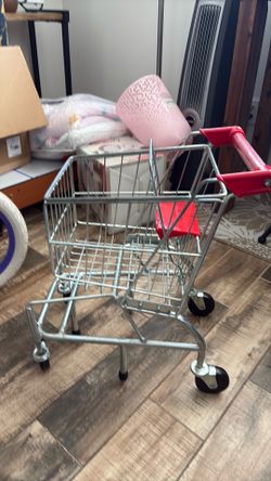 Melissa and Doug cart