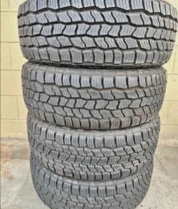 285/65R18 LT cooper All Terrain Brand tires SET OF (4) 🚙 🛣️ en excelentes condiciones 80% life .