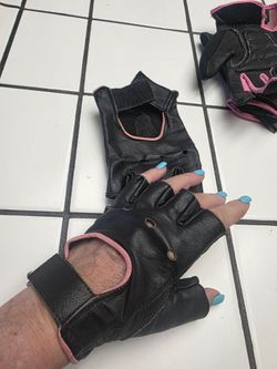 Harley-Davidson riding fingerless gloves