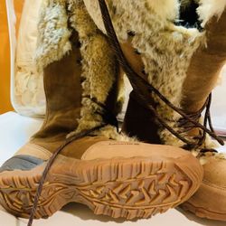 Lafuma size 7.5-really WARM waterproof boots