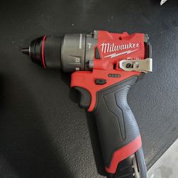 Milwaukee M12 drill