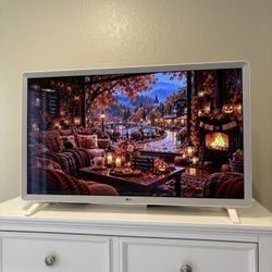 LG Smart TV 32 In