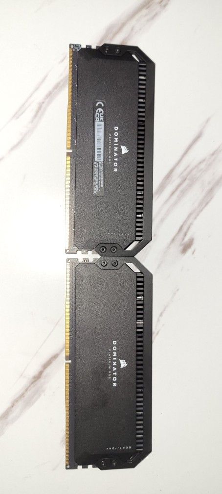 32gb Ddr5 5600 Corsair Dominator Ram