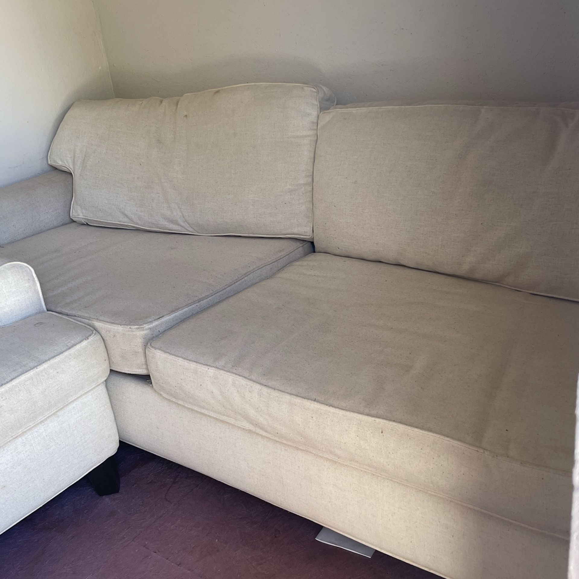 Sala Sofá Grande Y Dos Sillones