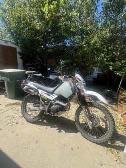 Street legal dirt bike! Yamaha 225