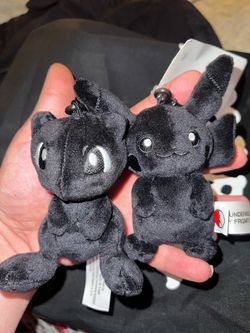 POKEMON FRAGMENT MEW PIKACHU PLUSH KEYCHAIN COMPLEXCON
