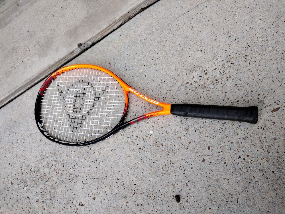 Dunlop Tennis Raquet