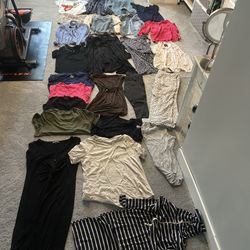 Women’s Cloths Lot 25 Pieces 