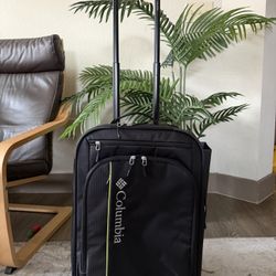 Columbia Carryon 