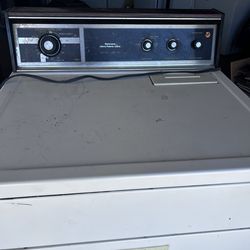 Electric dryer