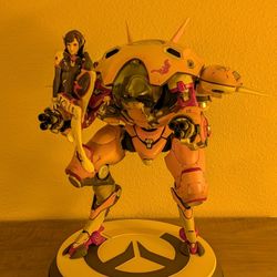 Overwatch https://offerup.com/redirect/?o=RC5WYQ== Official Statue Rare Comes With Box 
