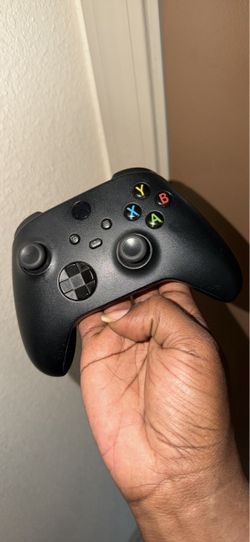 Xbox series x and s controller