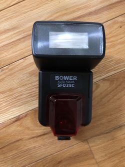 Bower SFD35C Digital Flash for Canon Cameras