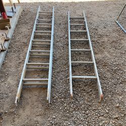Aluminum extension ladders 12’