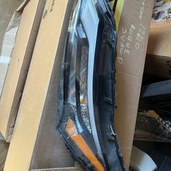 2020 2021 NISSAN ROGUE  DRIVER LEFT DAYTIME RUNNING TURN SIGNAL LAMP LED OEM