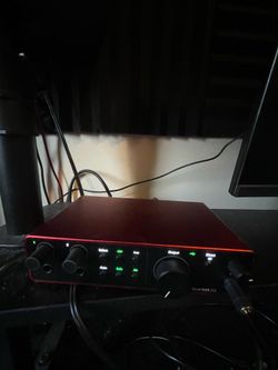 *USED* Focusrite Scarlett 2i2 Interface