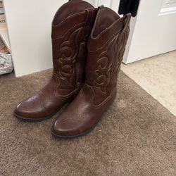 Girls Boots Size 5