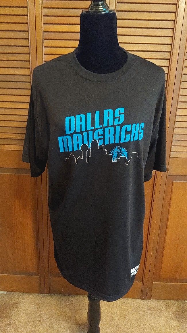 🏀 Dallas Mavericks (XL) X-Large NBA Basketball Shirt 🏀 
