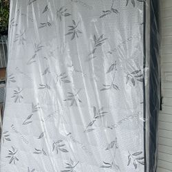 Queen Size Mattress Pillow Top