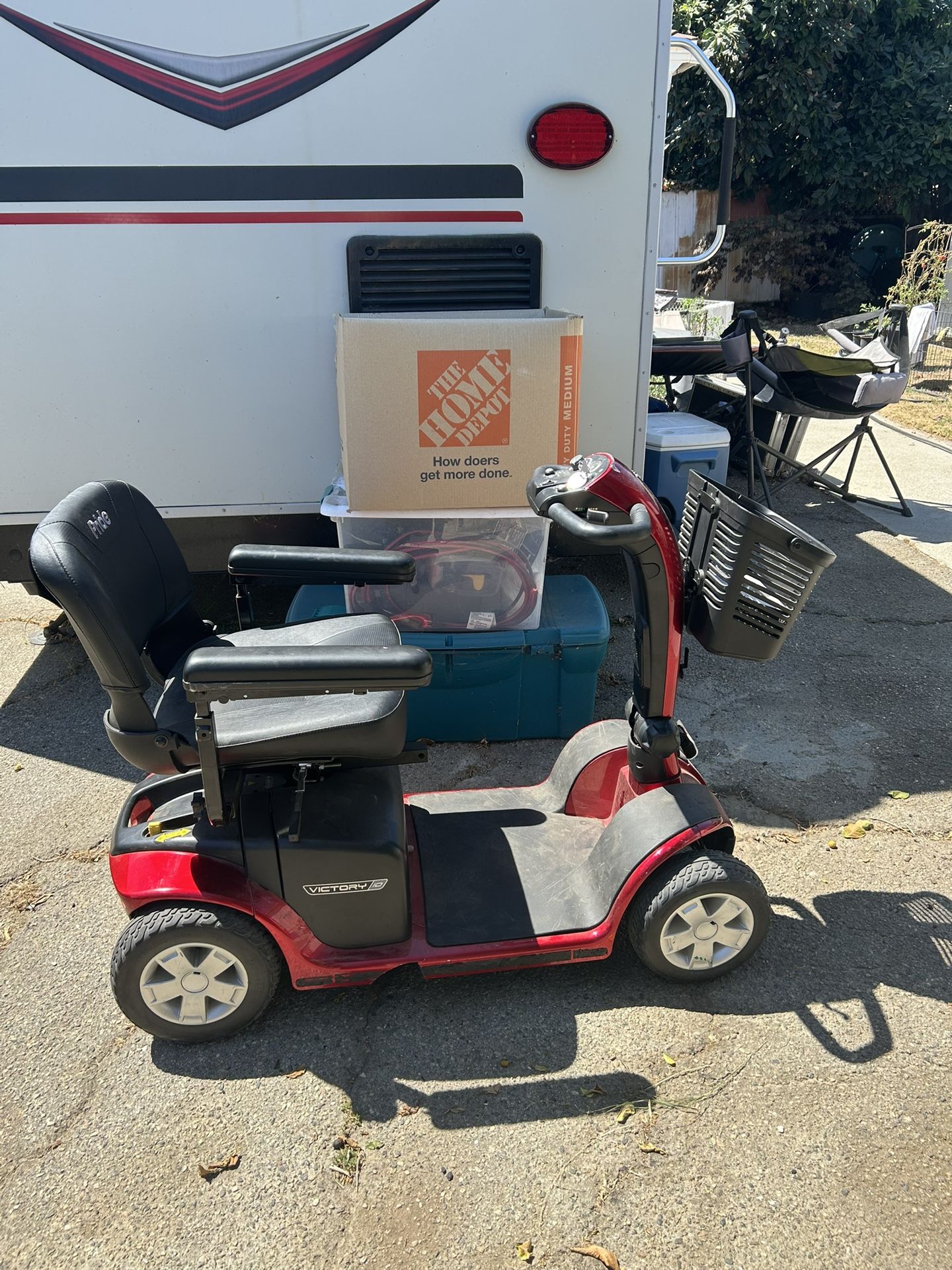 2022 Pride Victory 10 4-Wheel Mobility Scooter $900 obo